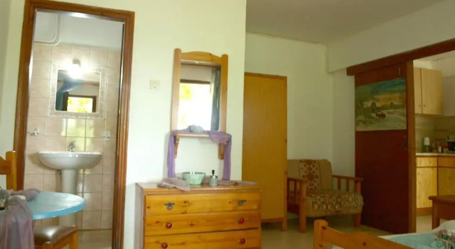 Paradeisos Double Room 6, Rezerwuj Hotel Hotele w Pelion z parkingiem, Parking