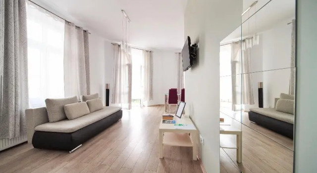Номер Standard с балконом Platinum Suites