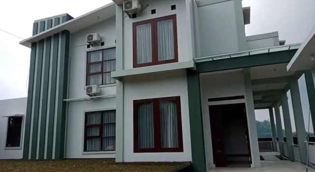 Villa Fahim 2 Puncak 4 Bedroom