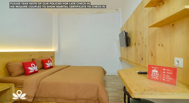 ZEN Rooms near Mercubuana Syariah