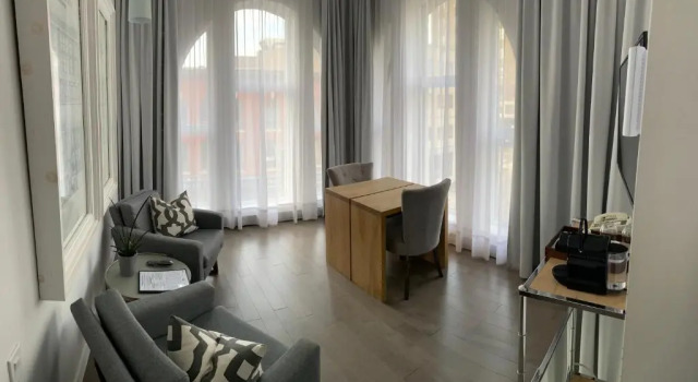 Люкс Hotel Oui GO
