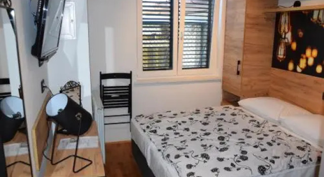 Restaurant Bric Dekani, Buchen Sie Hotel Dekani Slowenisch Istrien