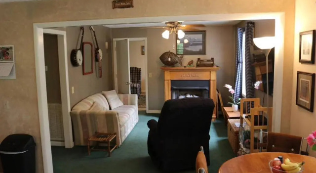 Best Deal in Nashville Hillbilly House YEEHAW, Prenota Appartamento Hotel a Tennessee con parcheggio, Parcheggio