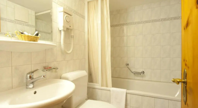 Номер Standard Hotel Chesa Grischuna