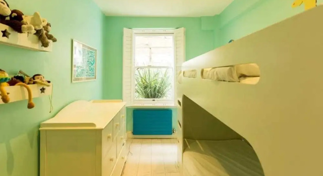 Spacious 4 Bedroom Family Home near Notting Hill
