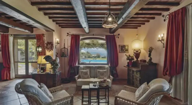 Villa i Grifoni, Rezervasyon Villa Umbria havuzlu oteller, Yüzme Havuzu