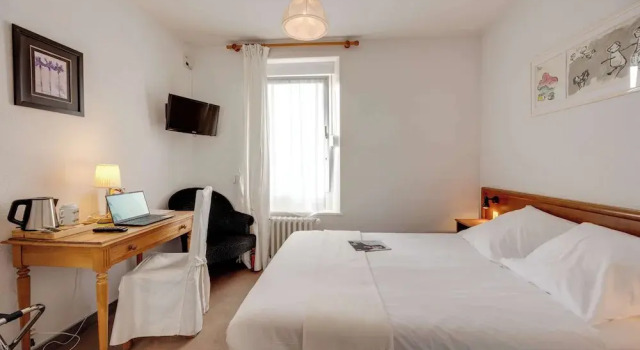 Двухместный номер Standard Brit Hotel Confort Bagnoles Normandie