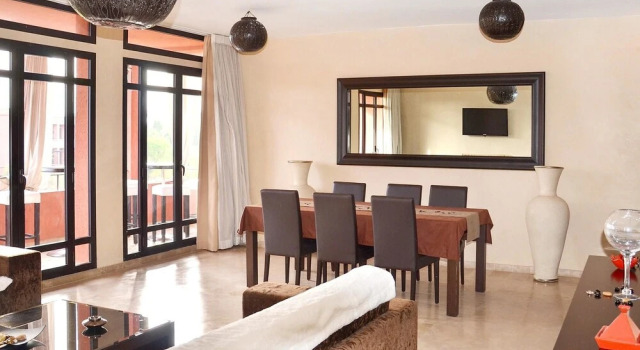 Apartment With 2 Bedrooms in Marrakech, With Wonderful Mountain View,, Забронировать Апартаменты/квартира Отели Марракеш-Тенсифт-Эль-Хауз с парковкой, Парковка
