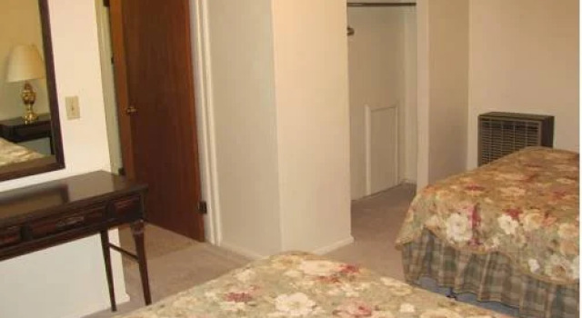 Garden Cottages Motel - Rapid City