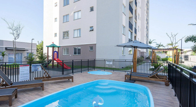 Apartamentos em Bal Piçarras 150 M DA PRAIA com SACADA, WI-FI, PISCINA, PORTARIA 24h, PLAYGROUND e vaga de GARAGEM