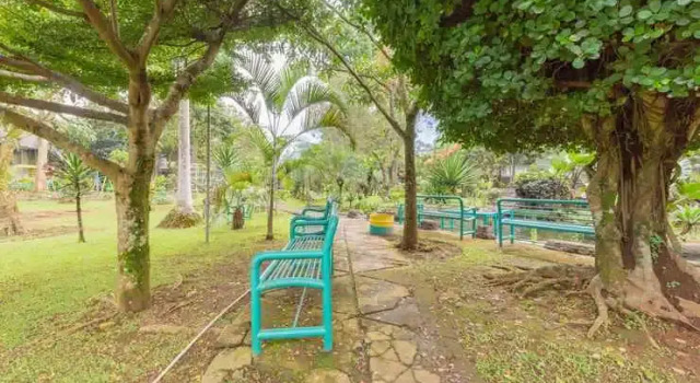 Urbanview Resort Botol Cisarua Puncak Bogor, Book Resort 3-Star Hotels in Cisarua, 3*