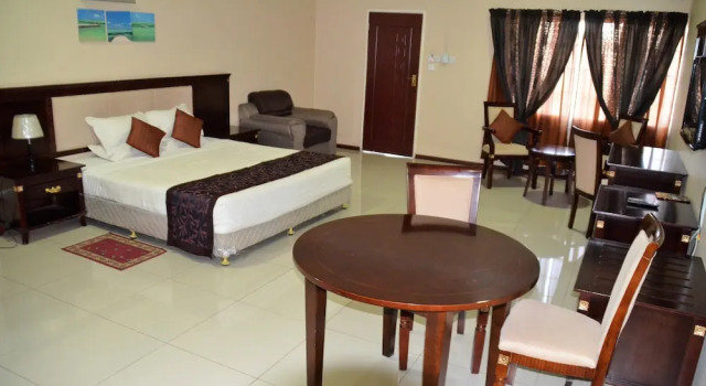 Riverside Apartments