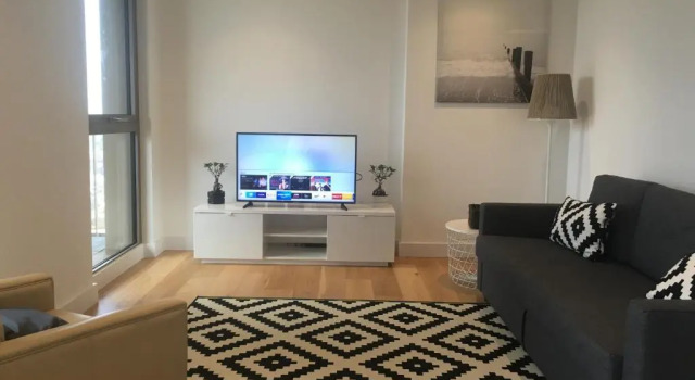 Апартаменты с 2 комнатами Luxurious serviced apartment in Croydon