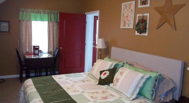 Номер Deluxe Tin Brook Bed & Breakfast
