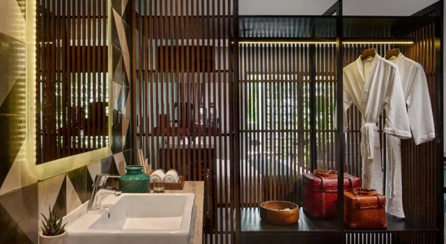 Номер Superior с видом на бассейн Baitong Hotel & Resort Phnom Penh