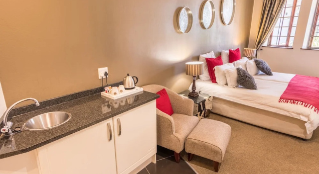 Номер Comfort Constantia Hotel and Conference Centre