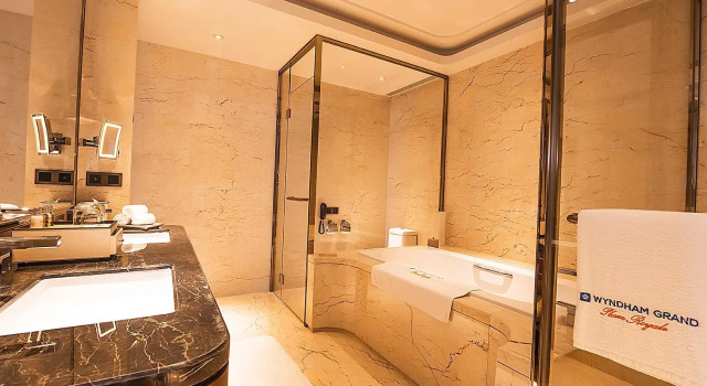 Люкс Wyndham Grand Plaza Royale Huayu Chongqing