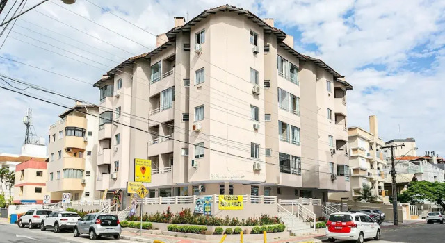 Апартаменты Apartment in Great Location 100m From the Beach Csg305