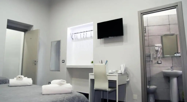 Двухместный номер Standard B&B Napoli Binario 1