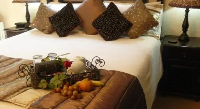 Villa Xanelle Boutique Guest House, Prenota Affittacamere Hotel a Gauteng con piscina, Piscina