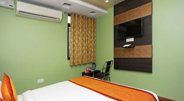 Hotel Tiwari