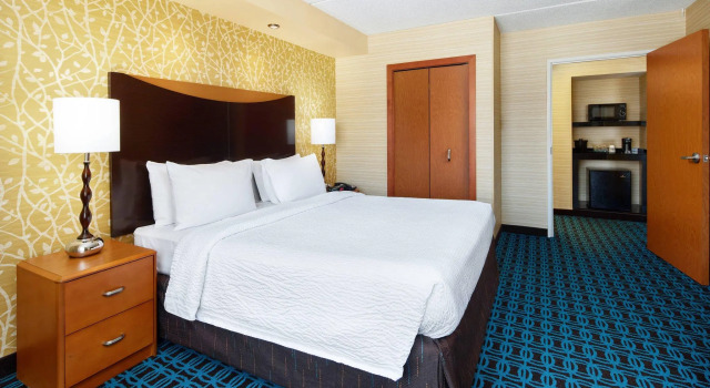 Двухместный люкс с 2 комнатами Fairfield Inn and Suites by Marriott Plainville