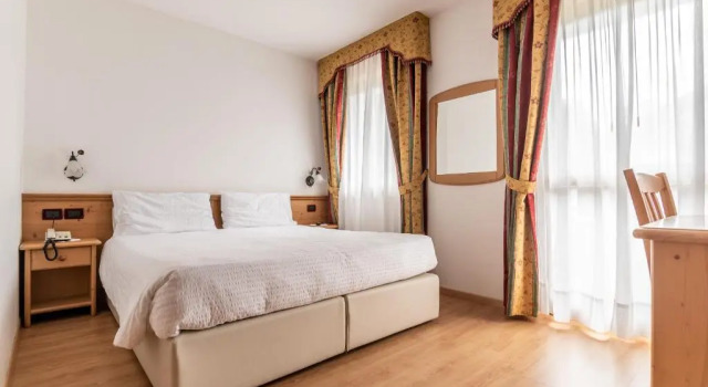 Семейный номер Standard Hotel Genzianella