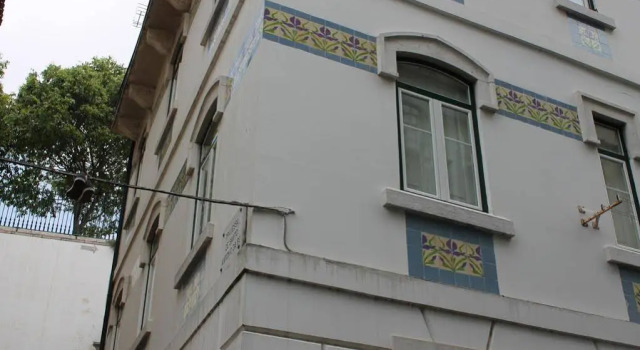 ShortStayFlat Historic Downtown, Забронировать Отель Санта-Мария-Майор Лиссабон, рядом с Money Museum