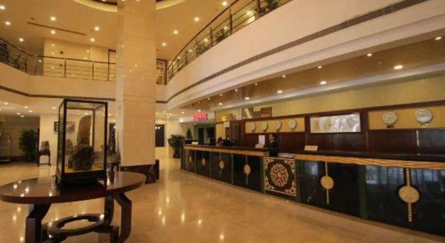 Xinchangjiang Hotel, Varaa Hotelli Hujiazhai Shanghai