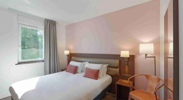 Hotel Akena City, Varaa Hotelli Hotellit Oise pysäköinnillä, Pysäköinti