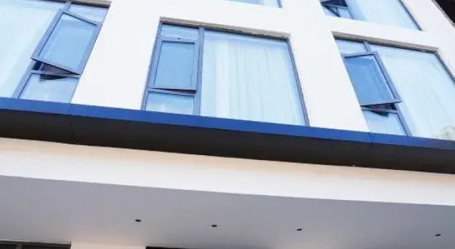 Xianjuyuejia Homestay, Забронировать Отель Отели Тайчжоу с парковкой, Парковка