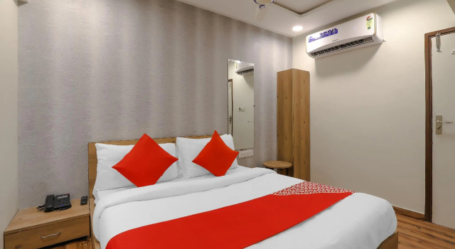 OYO 75323 Hotel Shree Nivas, Rezervovat Hotel Hotely v Gujarat s parkováním, Parkování