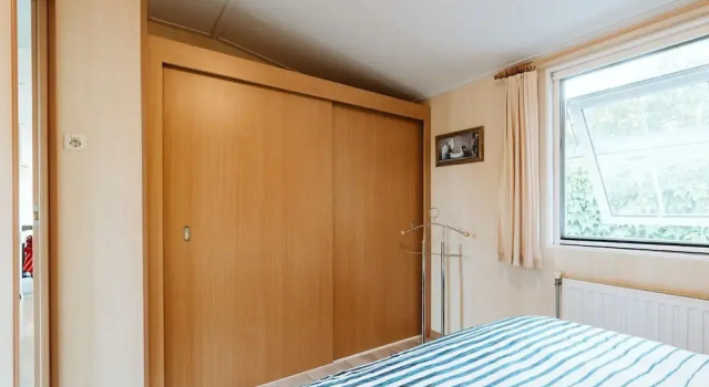 Detached Chalet With a Panoramic View!, Забронировать Шале Ауддорп 