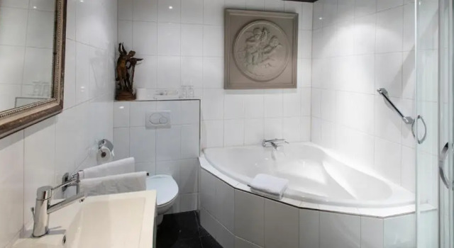 Люкс lAuberge Damhotel