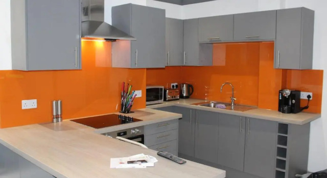 Номер Superior Townhouse @ 282 Walthall Street Crewe