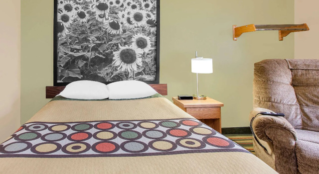 Двухместный номер Standard Super 8 by Wyndham Mt Pleasant