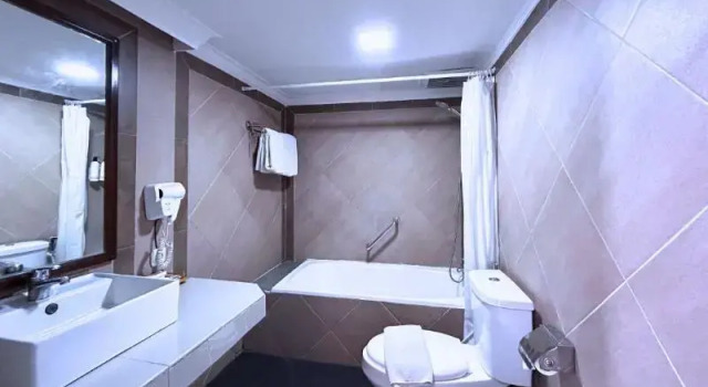 Deluxe suite avec balcon Inna Samudra Beach