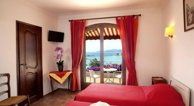 Logis Hotel Belle Vue