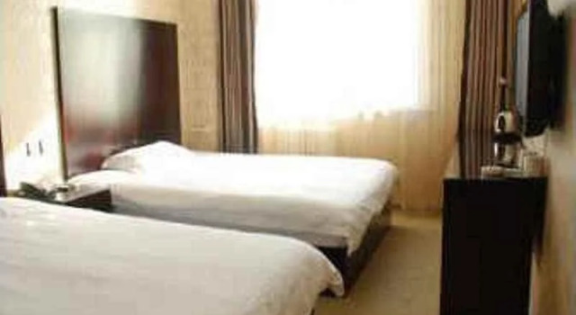 Super 8 (Beijing Majiabao), Забронировать Отель Отели Пекина с парковкой, рядом с Gongyixiqiao Station, Парковка