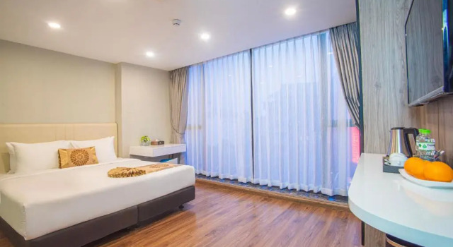 Студия Bridge Lakeside Room For Rent Hanoi
