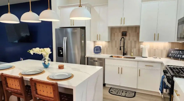 Коттедж Stylish Houston Home Near NRG