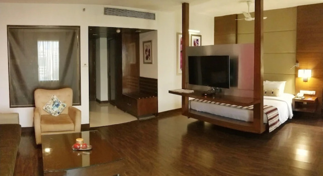 Двухместный люкс Royal Orchid Central, Pune