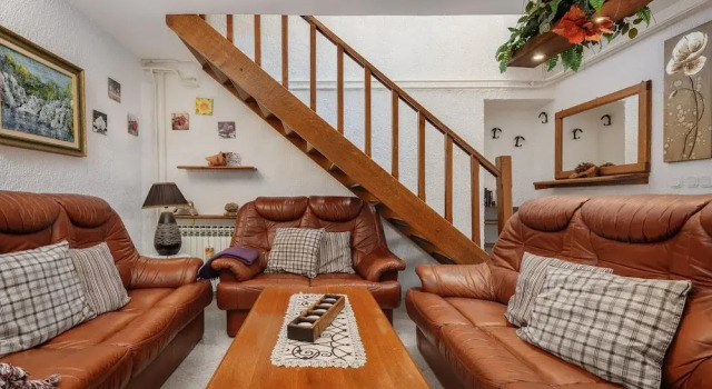 Pretty Apartment With Balcony