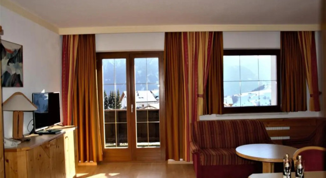 Апартаменты с 2 комнатами Hotel am Römerweg