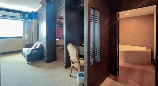 Номер Executive Ruean Phae Royal Park Hotel