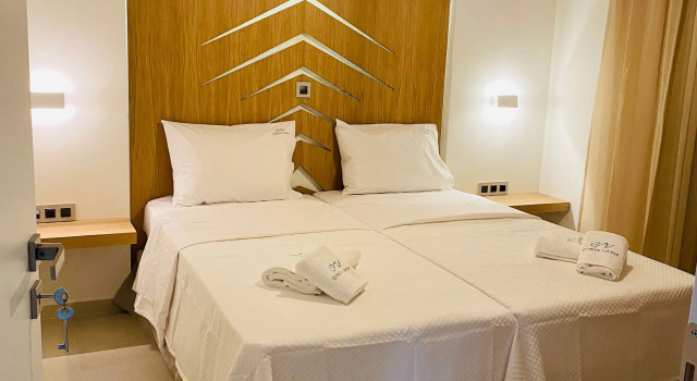 Люкс Deluxe COSTA VASIA Seaside Suites and Apartments
