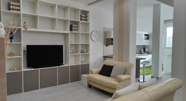 Апартаменты Golden Suite Apartments