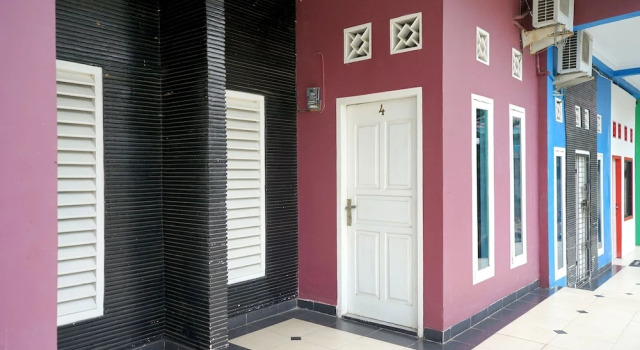 OYO 1697 Griya Dimas Guesthouse, Rezerwuj Hotel Jambi 