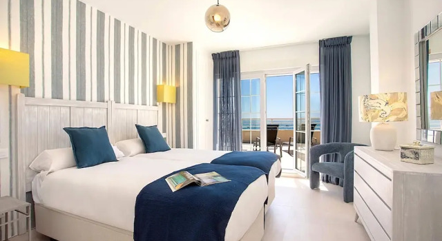 Exclusive Penthouse in Fuengirola Beach Corales, Забронировать Апартаменты/квартира Апартаменты Фуэнхирола, рядом с Salon Varietes Theatre, Апартаменты/квартира