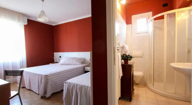 Трёхместный номер Standard Hotel Bardolino